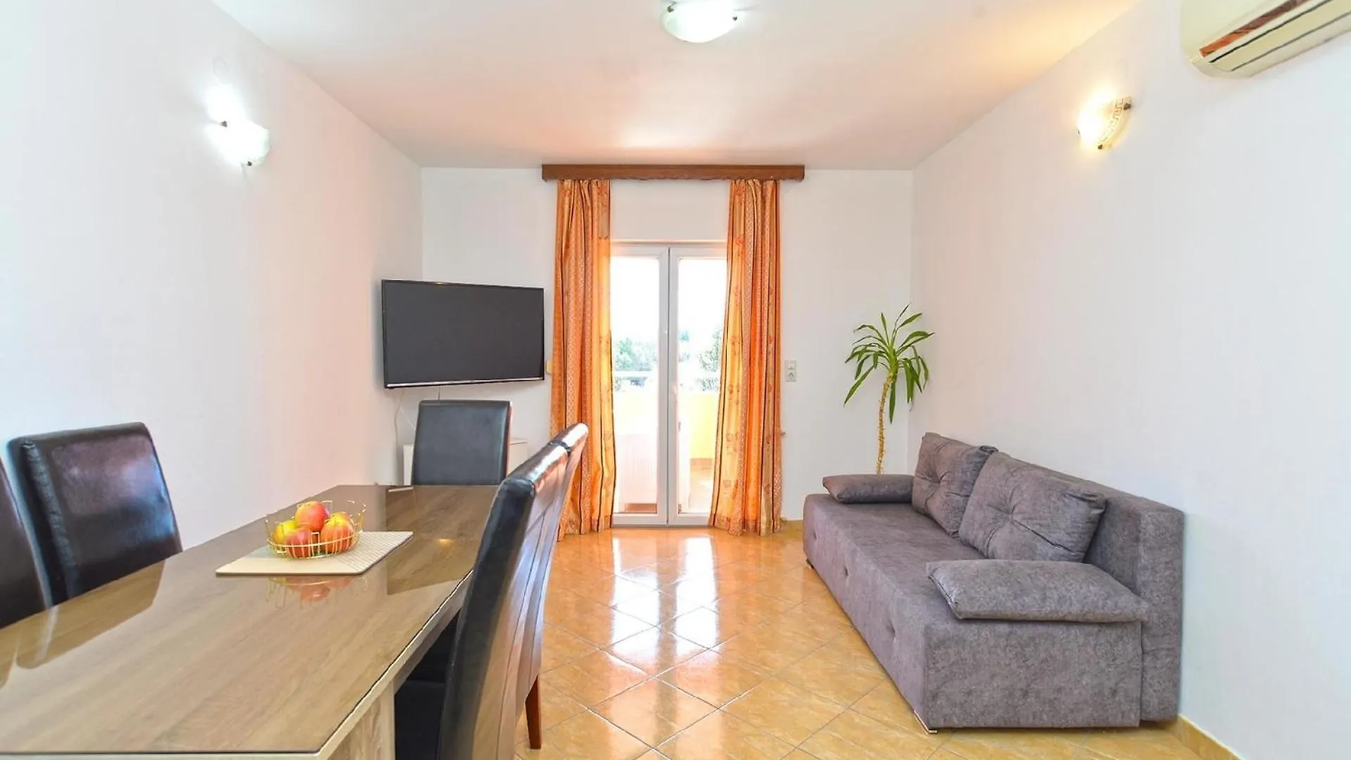Ferienwohnung Fuer 6 Personen Ca 52 Qm In Pula, Istrien Istrische Riviera Apartment Pula